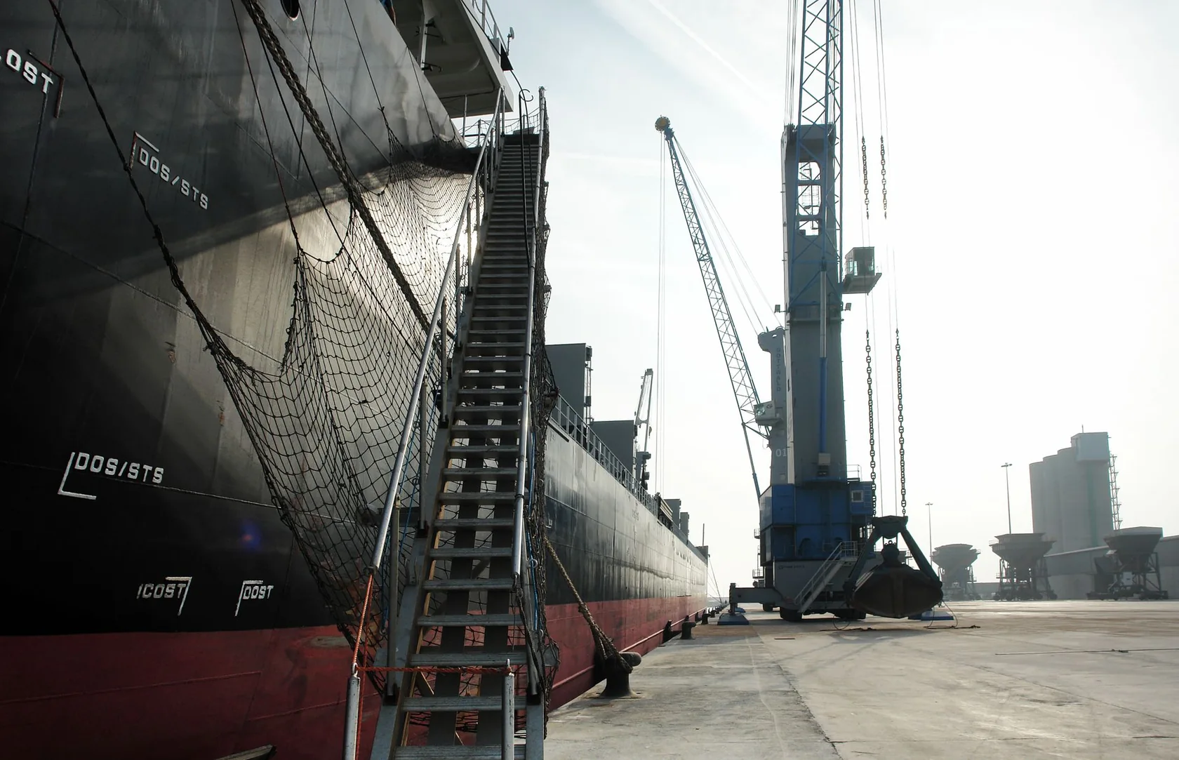 Contenedores para transporte marítimo internacional